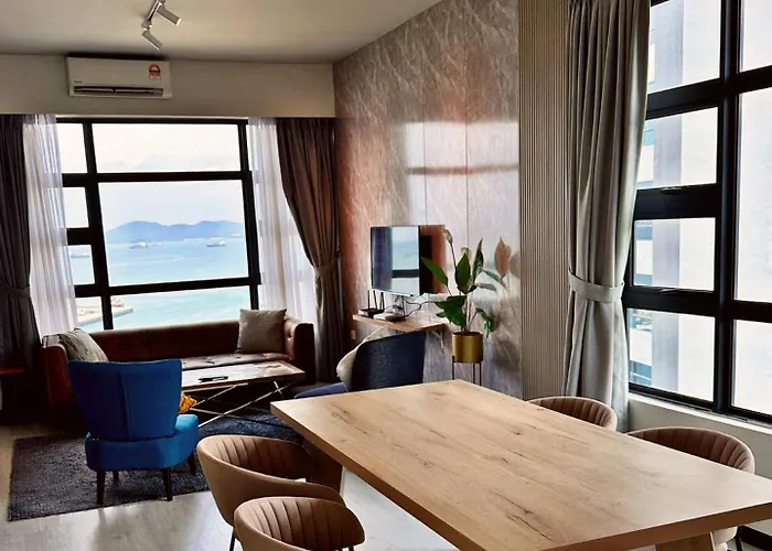 Seaview Luxury Condo Homestay 2Bed 2Bath Jesselton Quay By R2 Residence