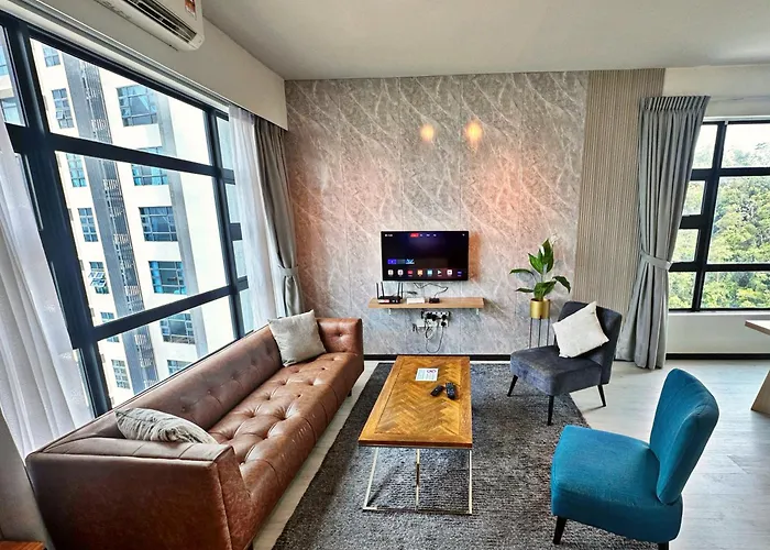Seaview Luxury Condo Homestay 2Bed 2Bath Jesselton Quay By R2 Residence