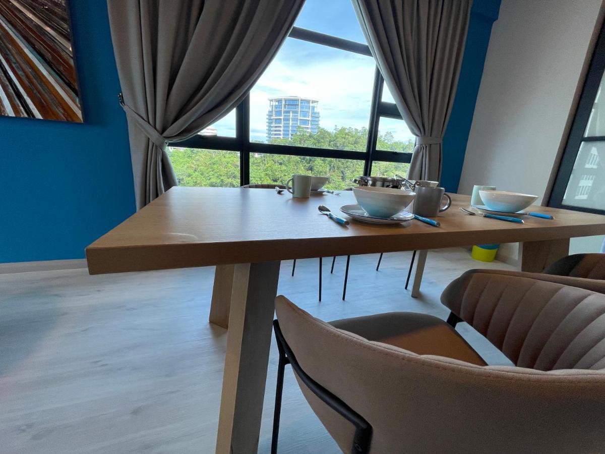 Seaview Luxury 2bed 2bath Jesselton Quay By R2 Apartment
