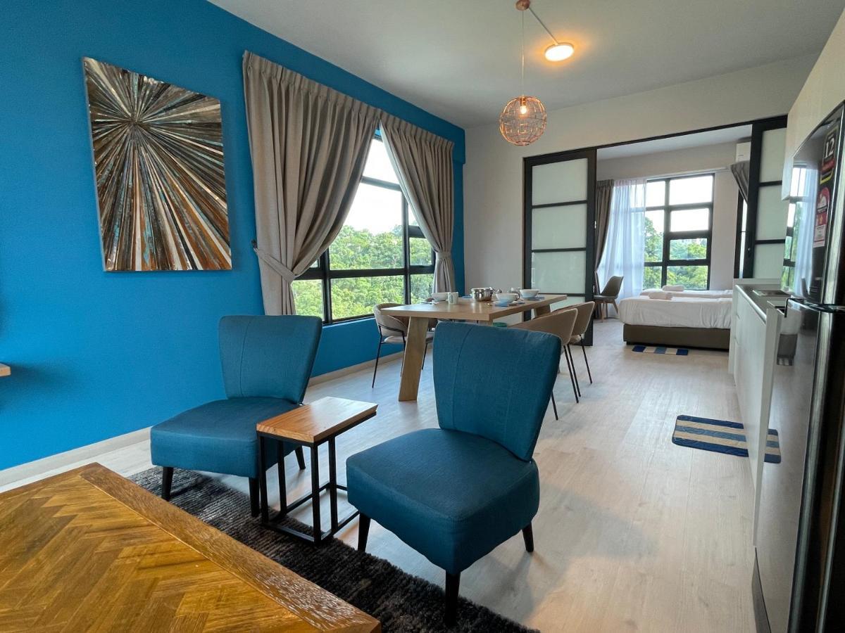 Seaview Luxury 2bed 2bath Jesselton Quay By R2 Apartment