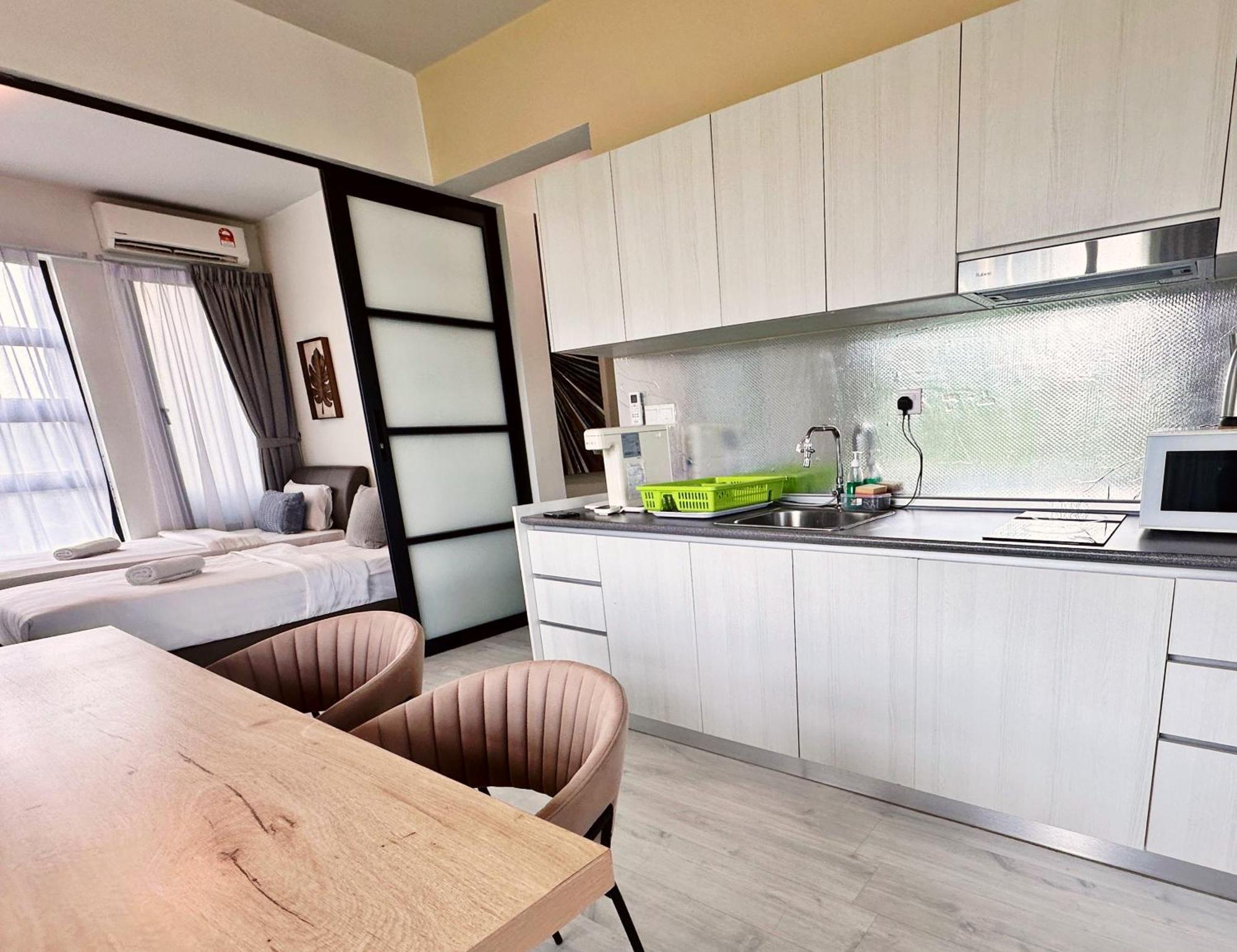 Seaview Luxury 2bed 2bath Jesselton Quay By R2 * Kota Kinabalu