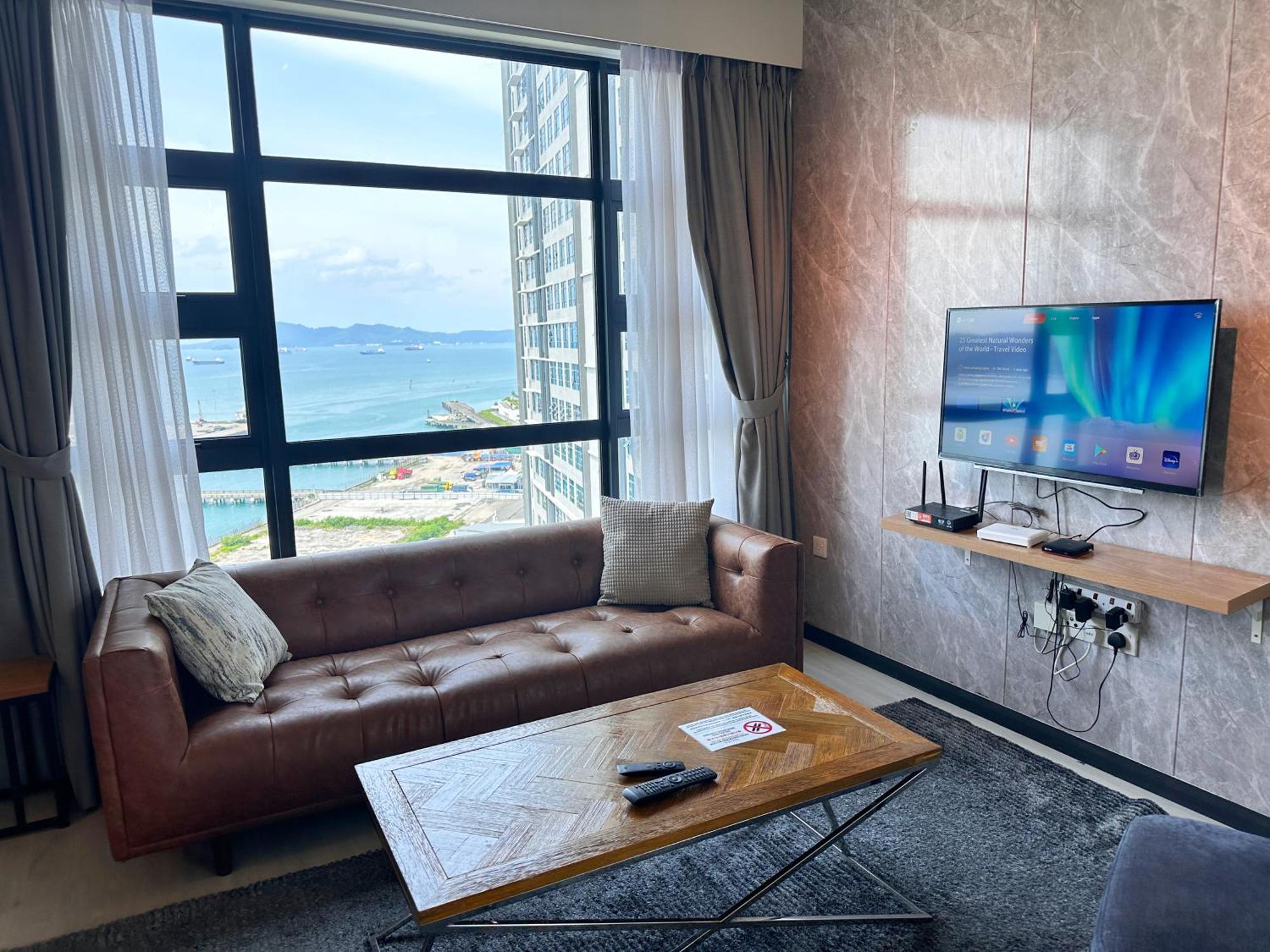 Apartment Seaview Luxury 2bed 2bath Jesselton Quay By R2